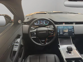 https://vehicle.imgix.net/4419623/4aefb198-32f0-47ff-af93-418e7a6c718a.jpg