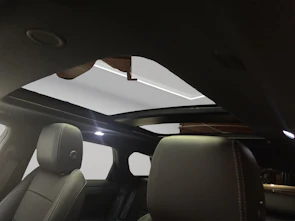 image du véhicule LAND ROVER Range Rover Evoque 1.5 T 270e Hoxton Edition