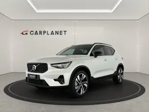 Volvo XC40 2.0 B3 MH Plus Dark