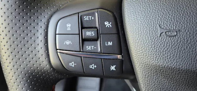 Ford Focus 1.0 EcoBoost Mild-Hybrid ST-Line Automat