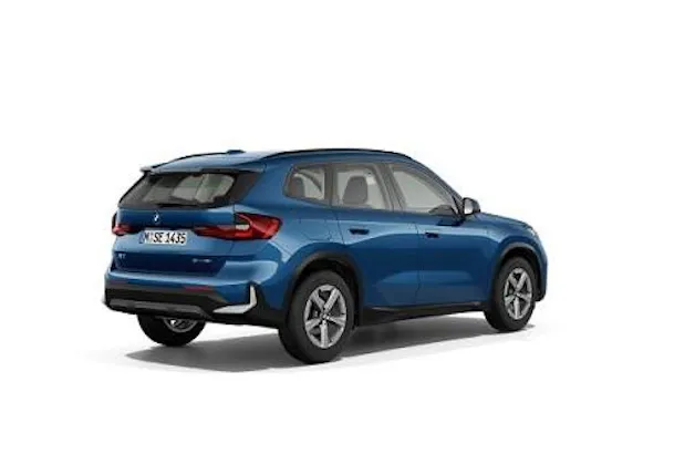 BMW X1 18i sDrive paddles