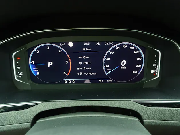 VW Passat Variant 2.0 TDI DSG Alltrack 4Motion