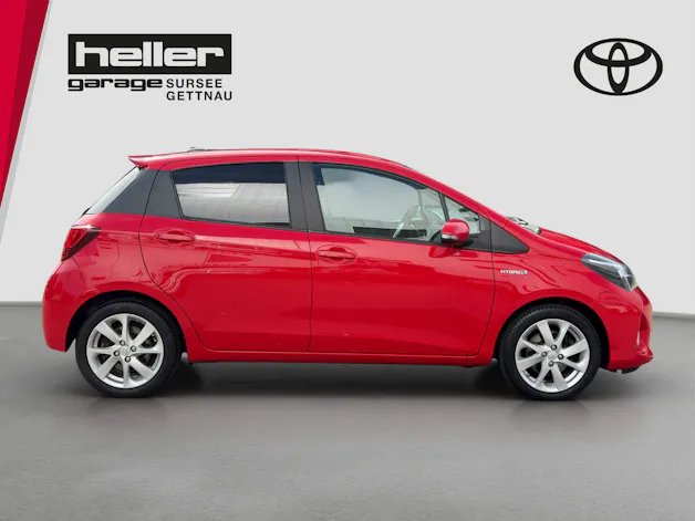 Toyota Yaris 1.5 VVT-i HSD Trend