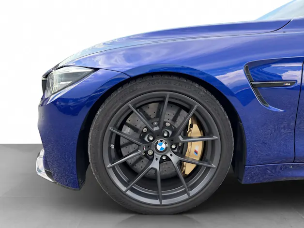 BMW M4 CS Coupé