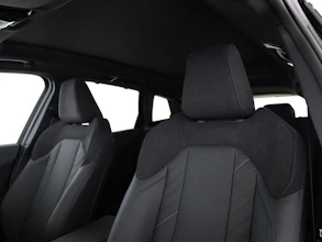 https://vehicle.imgix.net/4419677/26ff7c2c-bddd-4110-88de-019673da4abd.jpg
