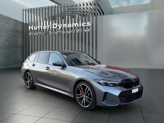 BMW 330e xDrive Touring M AERODYNAMIKPAKET