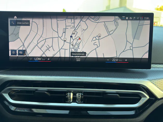 BMW 330e xDrive Touring M AERODYNAMIKPAKET