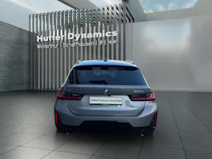 BMW 330e xDrive Touring M AERODYNAMIKPAKET