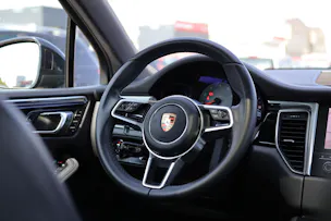 PORSCHE Macan 3.0 V6 S * LUFTFEDERUNG * 360° KAMERA * PANORAMADACH * BOSE SOUNDSYSTEM *
