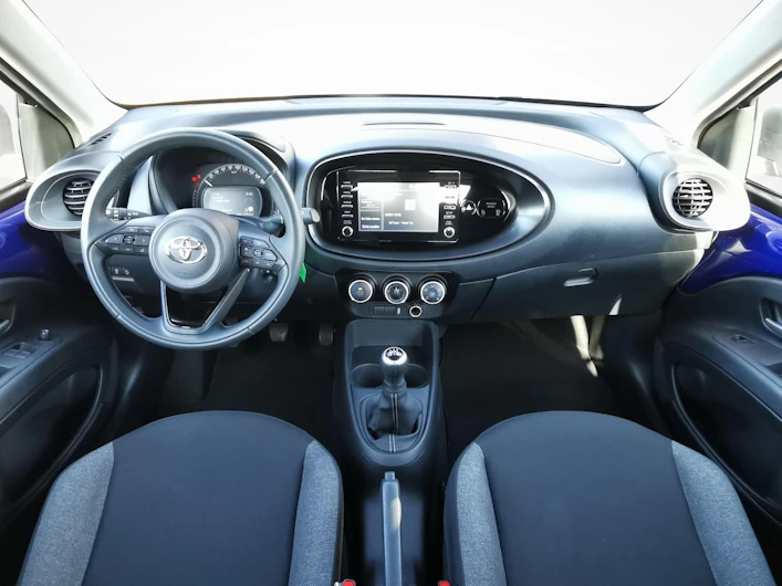 Fahrzeugbild TOYOTA AYGO X