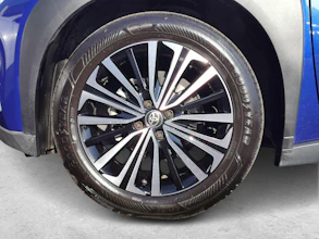 https://vehicle.imgix.net/4419707/e6c759ca-cea9-483a-a395-e09ba8a5eed6.jpg