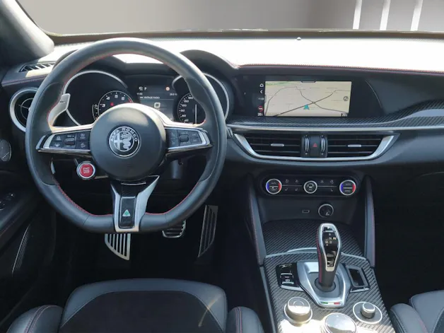 Alfa Romeo Stelvio 2.9 V6 Biturbo Q4 Quadrifoglio