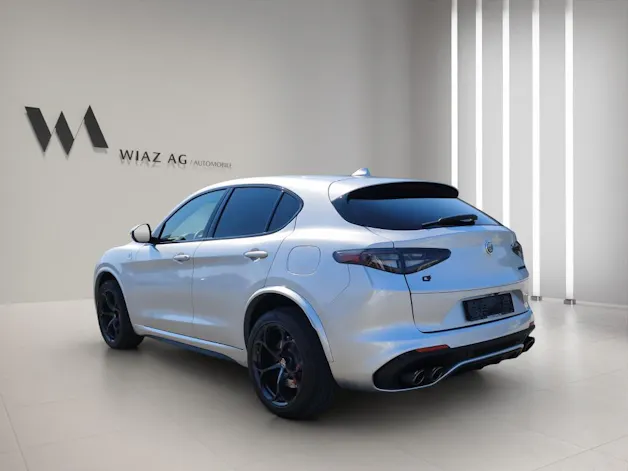 Alfa Romeo Stelvio 2.9 V6 Biturbo Q4 Quadrifoglio