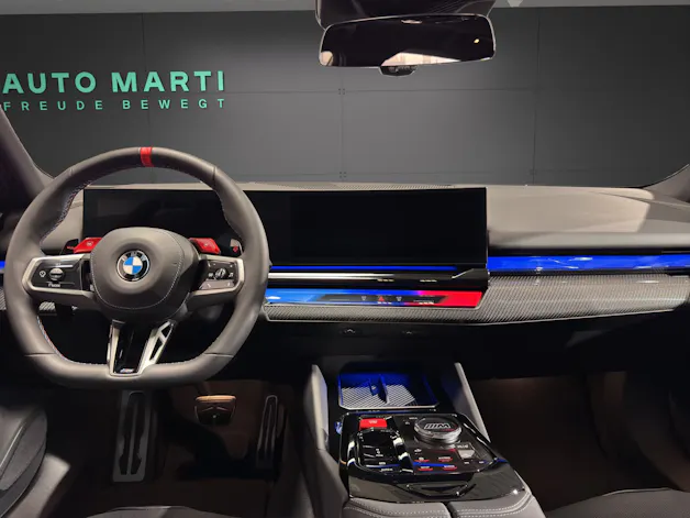BMW M5 xDrive Touring