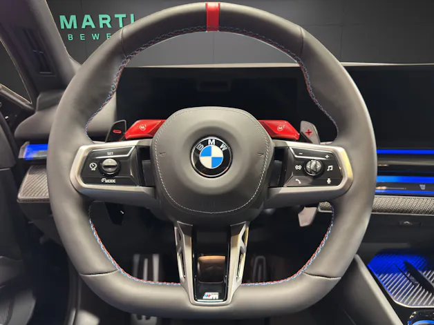 BMW M5 xDrive Touring