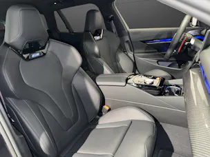 BMW M5 xDrive Touring
