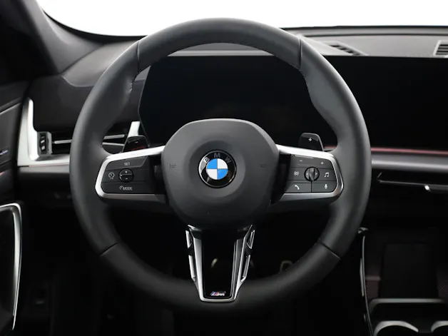 BMW X1 23i xDrive paddles
