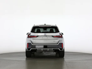 https://vehicle.imgix.net/4419748/6ea12d48-2689-42ae-80e0-8066175aab40.jpg