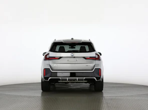 Fahrzeugbild BMW X1 23i xDrive paddles