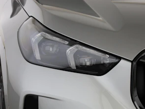 Fahrzeugbild BMW X1 23i xDrive paddles