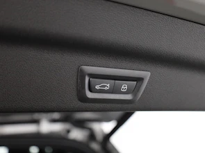 Fahrzeugbild BMW X1 23i xDrive paddles