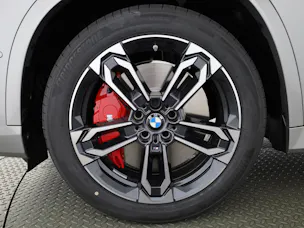 BMW X1 23i xDrive paddles