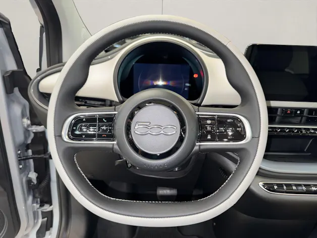 Fiat 500 La Prima