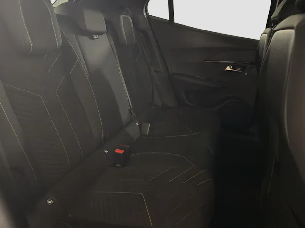 Peugeot 2008 1.2 Hybrid 145 GT Exclusive
