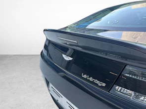 Fahrzeugbild ASTON MARTIN V12 Vantage Coupé 6.0