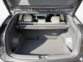 https://vehicle.imgix.net/4419790/c7712fa5-7447-40b2-a40b-c5fb3322a947.jpg