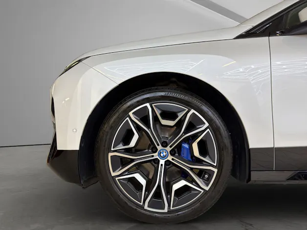 BMW iX xDrive40