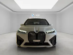 BMW iX xDrive40
