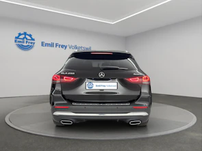 Fahrzeugbild MERCEDES-BENZ GLA 250 AMG Line 4matic