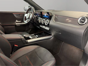 Fahrzeugbild MERCEDES-BENZ GLA 250 AMG Line 4matic