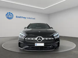 MERCEDES-BENZ GLA 250 AMG Line 4matic