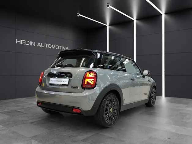MINI F56 Cooper SE