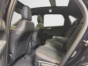 FORD Kuga 2.5 Hybrid ST-Line X 4x4