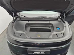 https://vehicle.imgix.net/4419836/2ca87128-8d8c-4a55-b2a4-9f703d136d45.jpg
