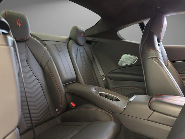 MASERATI Gran Turismo 3.0 V6 Trofeo
