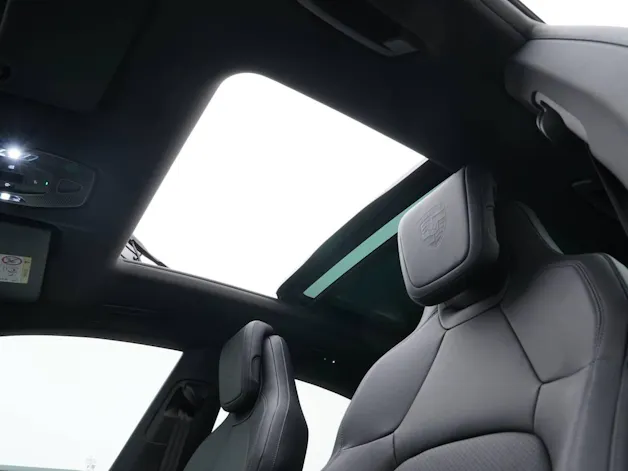Porsche Macan 4