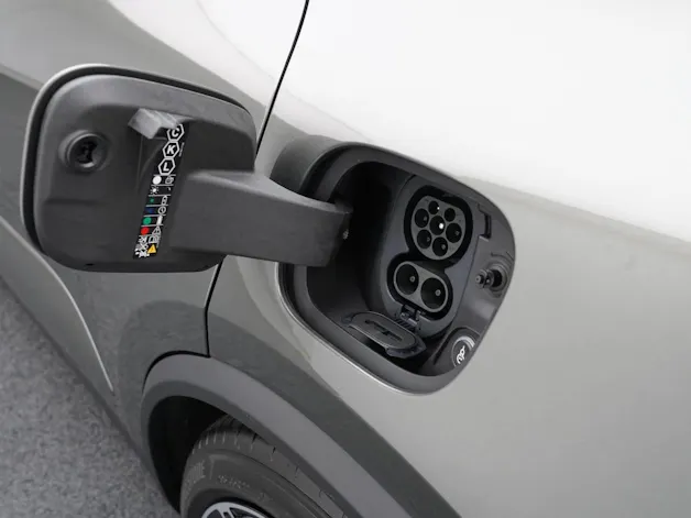 Porsche Macan 4