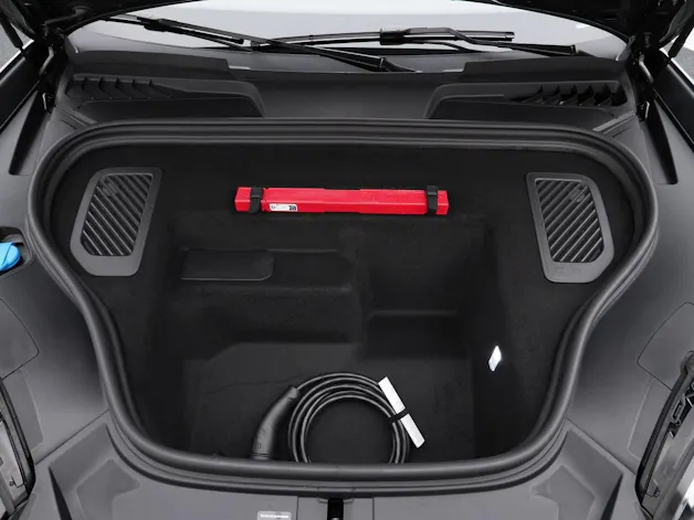 Porsche Macan 4