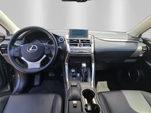 Lexus NX 300h Comfort