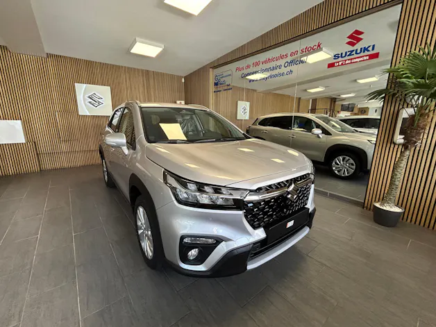 Suzuki S-Cross 1.4 T Piz Sulai Hybrid 4x4 4 ROUES HIVER OFFERT