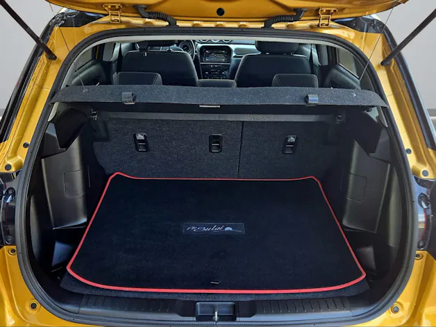 Suzuki Vitara 1.4 T Piz Sulai Top Hybrid 4x4