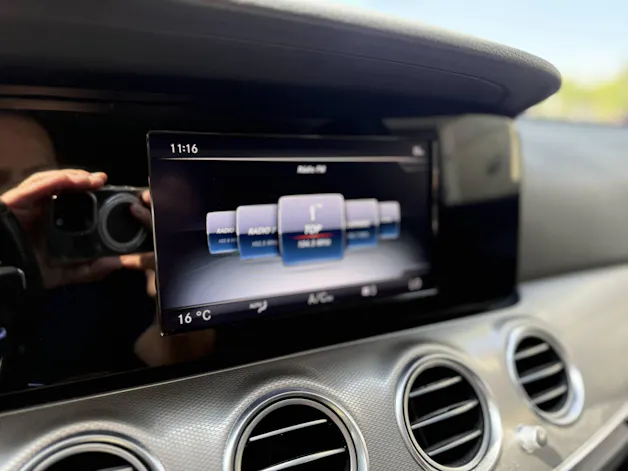 Mercedes-Benz E-Klasse S213 Kombi E 220 d Av