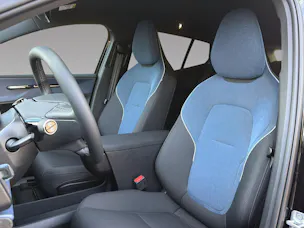 VOLVO EX30 E60 Plus Swiss Black Edition