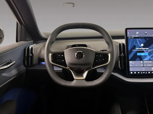 VOLVO EX30 E60 Plus Swiss Black Edition