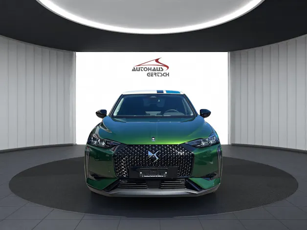 DS Automobiles 3 Crossback 1.2 Hybrid Maison Sarah Lavoine
