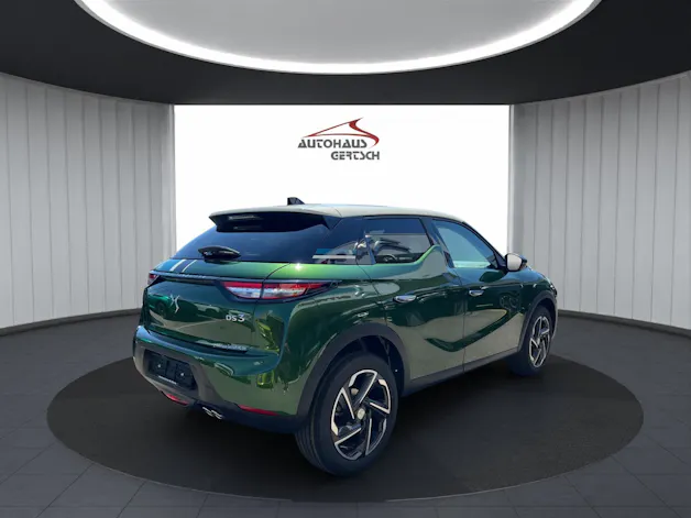 DS Automobiles 3 Crossback 1.2 Hybrid Maison Sarah Lavoine